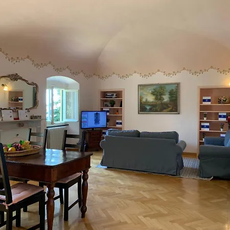 La Casa Nel Castello By Holiday World Apartment Rapallo