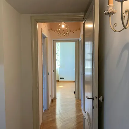Apartment La Casa Nel Castello By Holiday World *